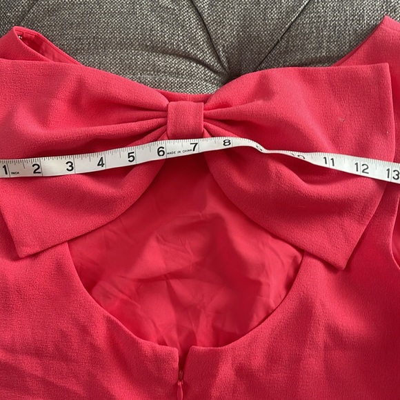 1901 | Bow Back Lined Sheath Dress - Picture 5 of 9